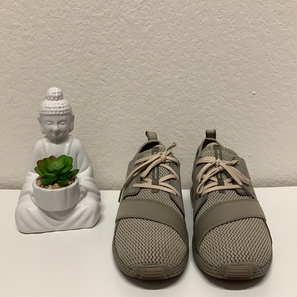 Women’s clothes, shoes and more! 😍